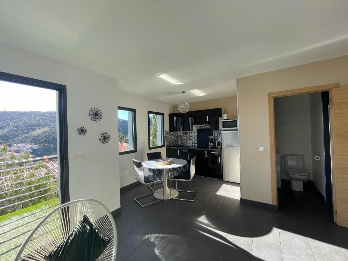 Residence Costa Vermella, Vue Mer Et Montagne Au Calme Cerbère Екстериор снимка